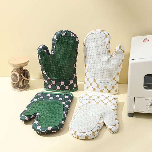 Thick Cotton Oven Gloves for Safe Cooking